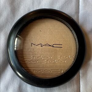 MAC Cosmetics Double Gleam Extra Dimension Skin Finish
